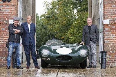 Jaguar Perfect Ten - Brian Johnson, Lord March e Ian Callum.jpg