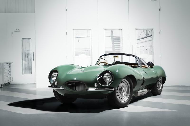 XKSS Front 3_4.jpg