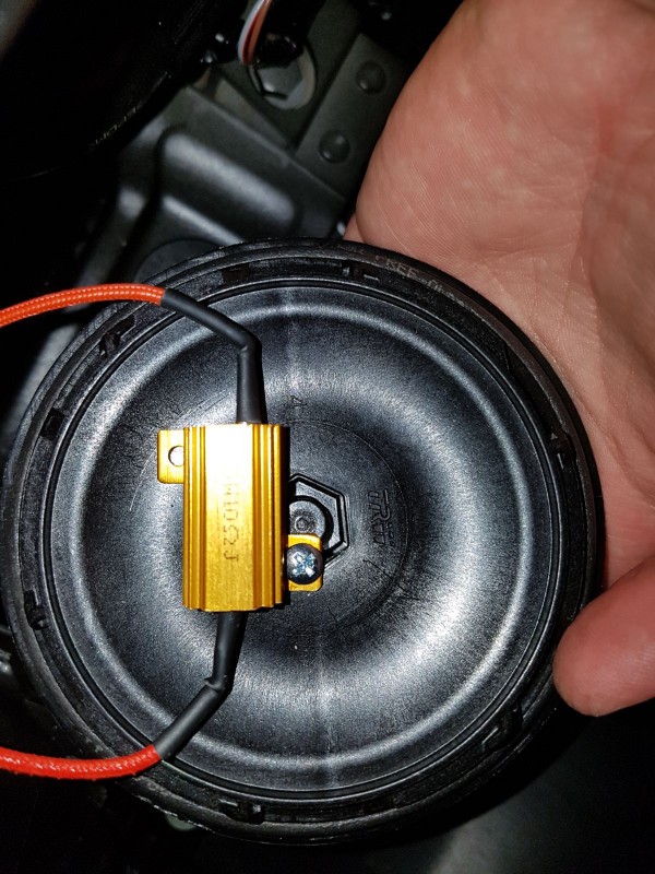 IMG-20170629-WA0071.jpg (342.83 KiB) Visto 36470 veces Foto 10. Fijación kit canbus.