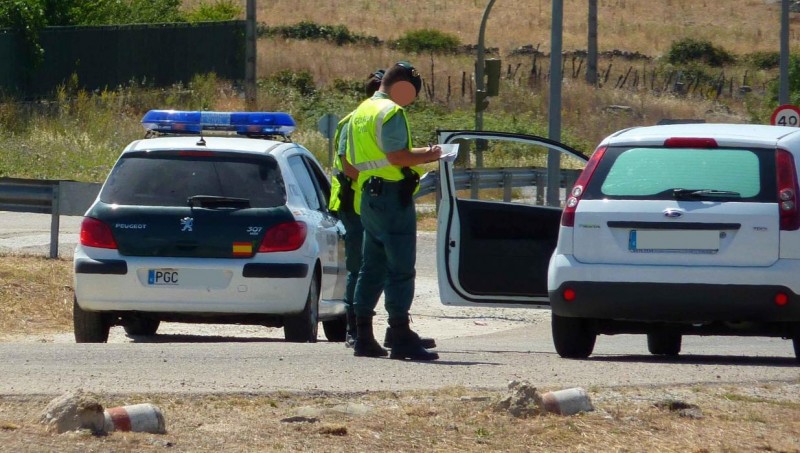 guardia-civil-trafico.jpg