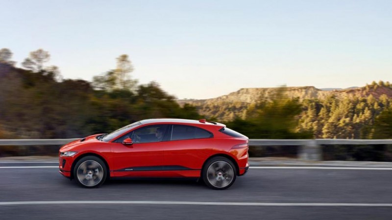 nuevo-jaguar-i-pace-barrido-lateral.jpg