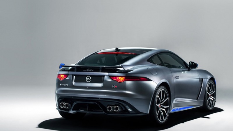 jaguar_f_type_svr_002.jpg