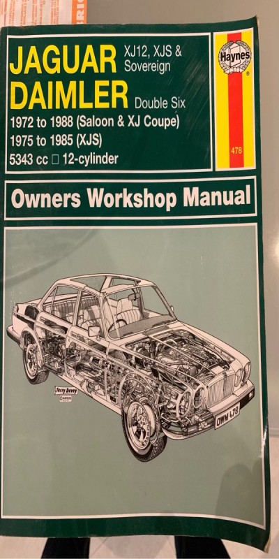 Portada manual de jaguar que tengo