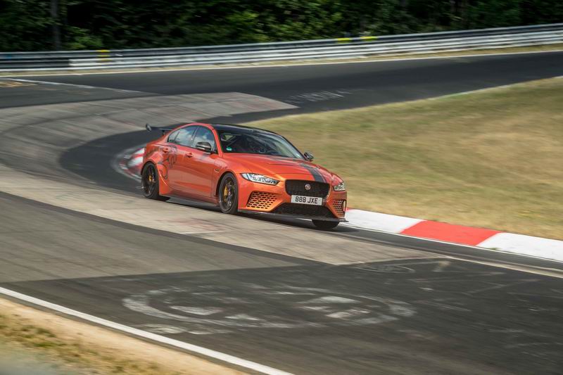 J_Project8_19MY_Nurburgring_Record_2019 (2).jpg